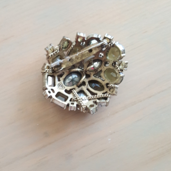 Brooch - Picture 4 of 4